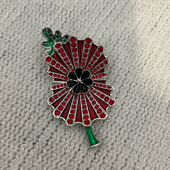 Kleshna Jewelry - Kleshna Beautiful Red Poppy Brooch